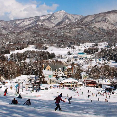You Resort Hotel Яманучи Екстериор снимка