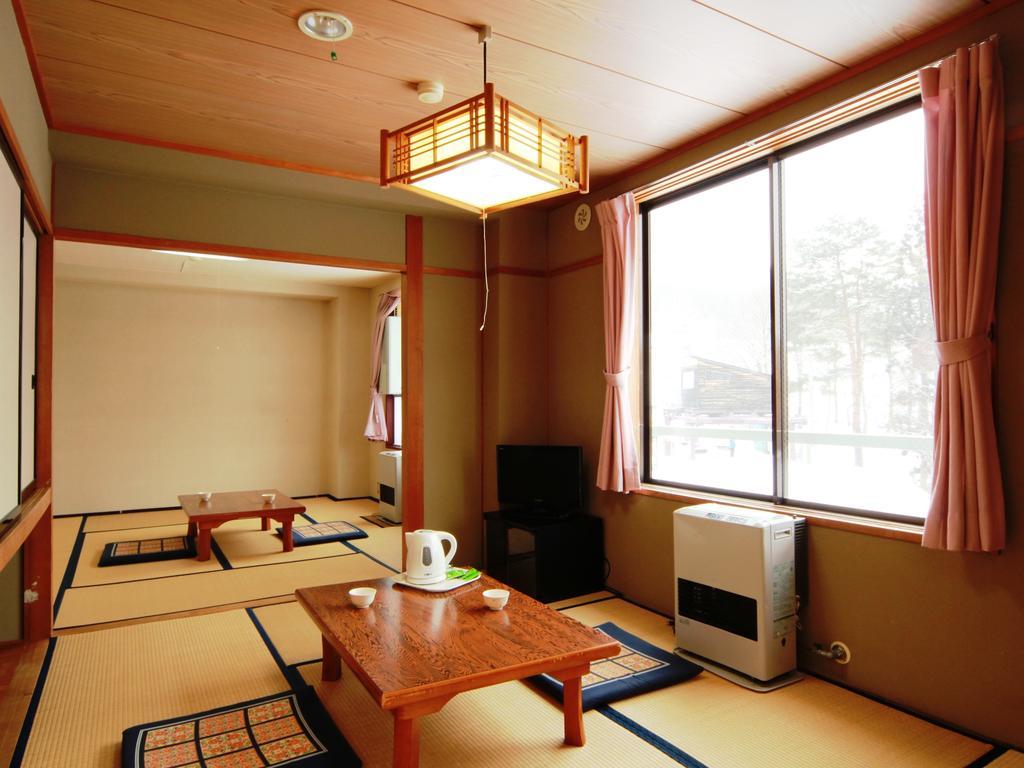 You Resort Hotel Яманучи Екстериор снимка