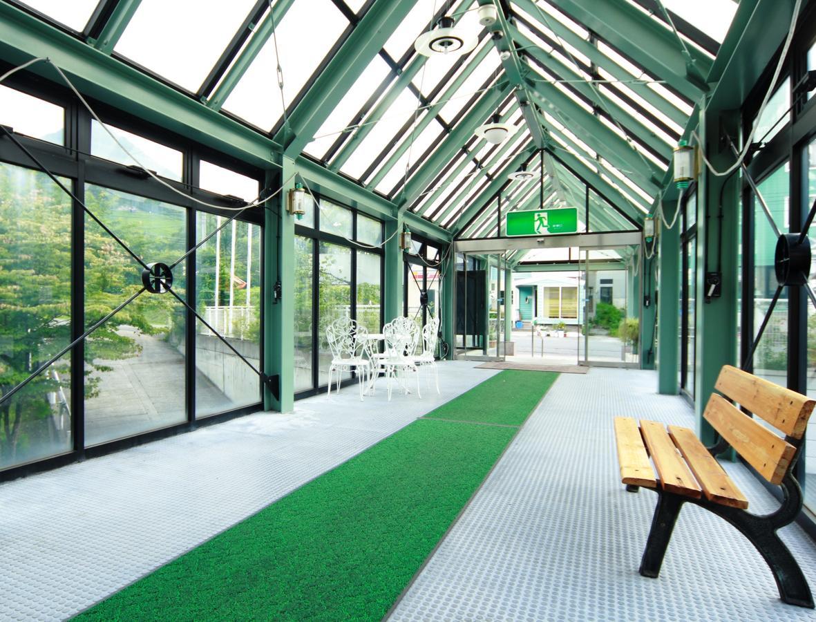 You Resort Hotel Яманучи Екстериор снимка