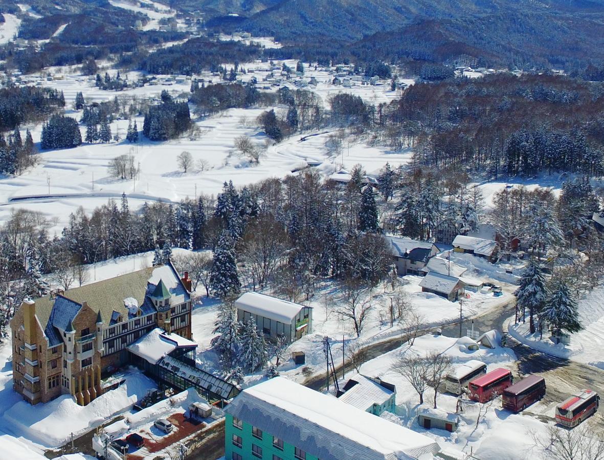 You Resort Hotel Яманучи Екстериор снимка